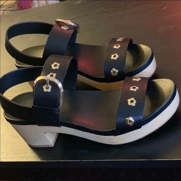 Kate Spade size7 - Picture 2 of 4